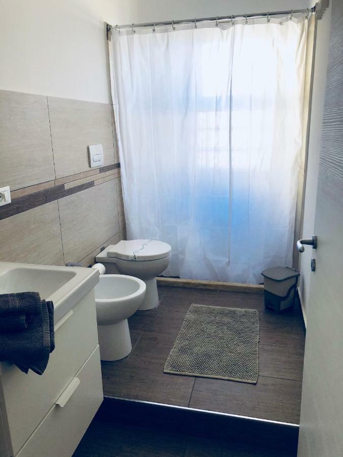 Casa Vacanze Nicole 巴莱斯特拉泰 外观 照片